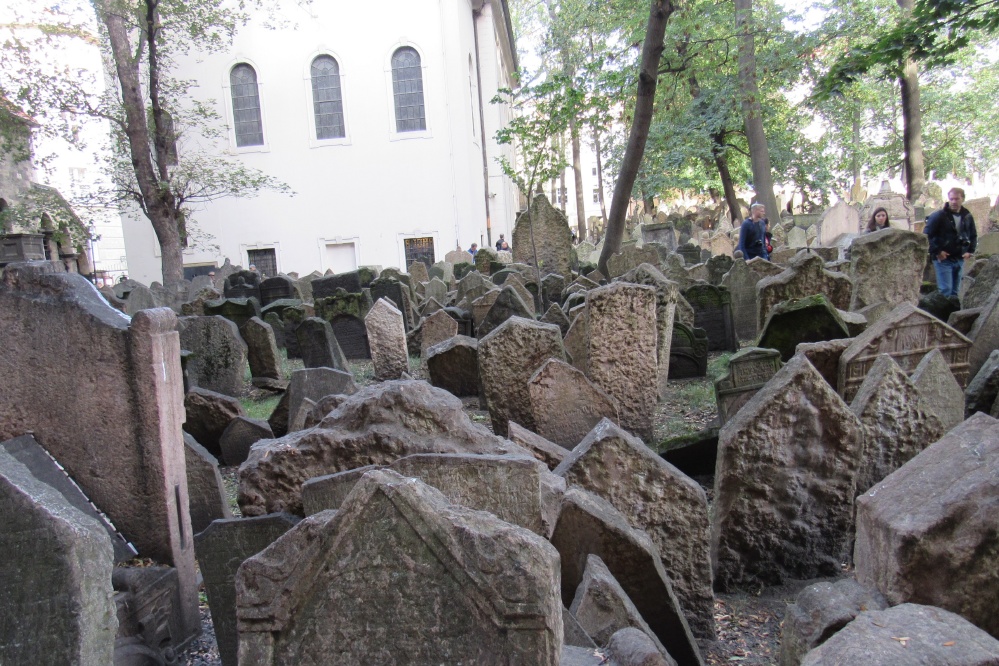 Prague Jewish Quarter, cemetery